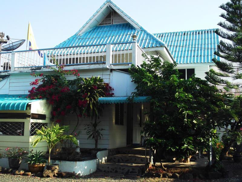 P.California Inter Hostel Nang Rong Exterior foto